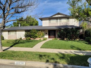 11618 Paso Robles Ave, Granada Hills, CA 91344