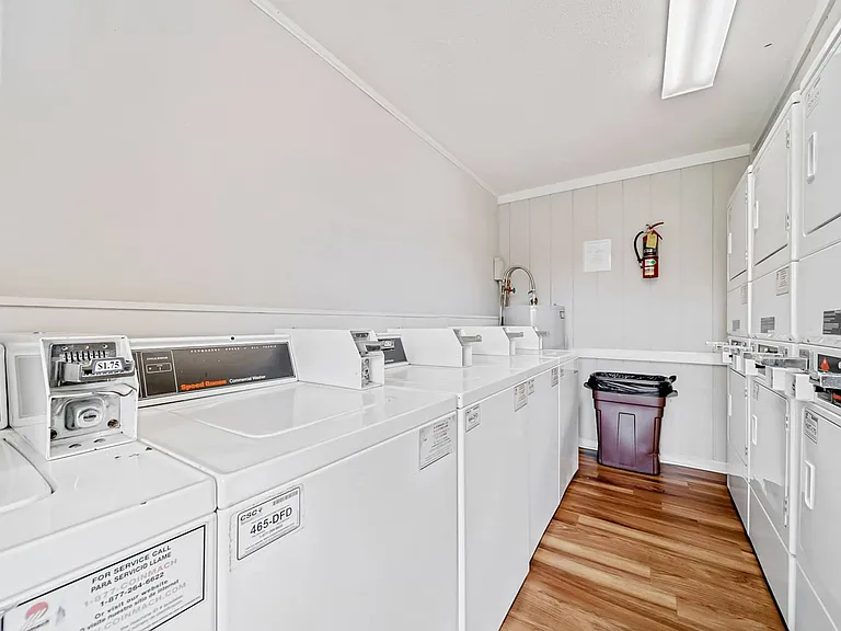 Brandemere Apartment Homes — Photo 60