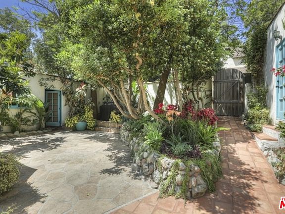 3rd image of 2048 Stanley Hills Pl