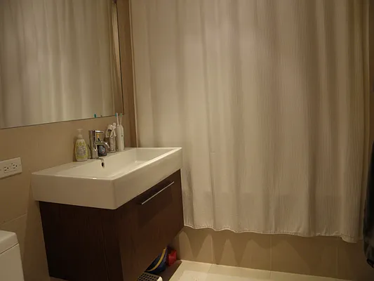 Rented by Douglas Elliman | media 28