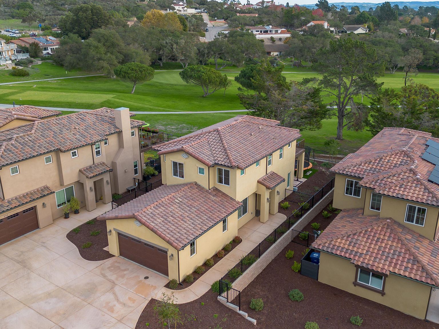 240 Oak Hill Dr