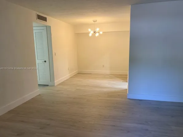 1205 Mariposa Ave APT 207, Coral Gables, FL 33146