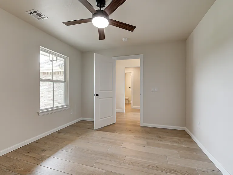 3265 Prairie View Trl — Photo 36