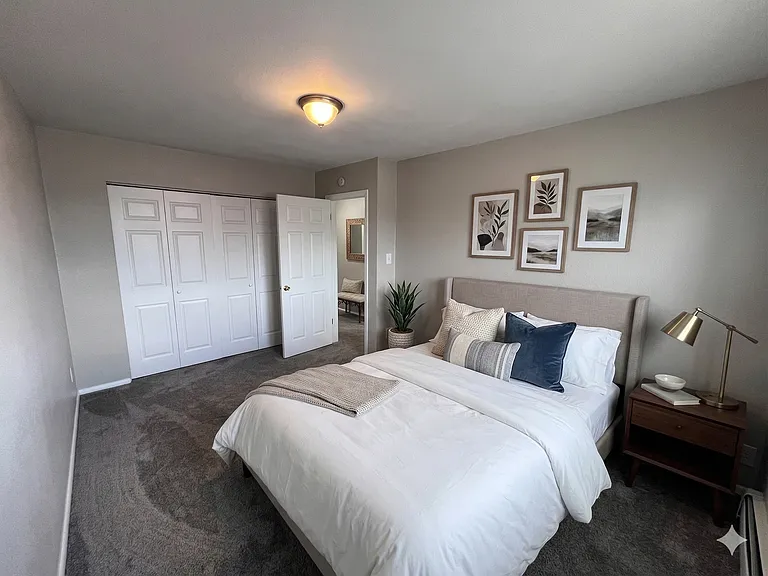 2924 N Arcadia Street — Photo 11