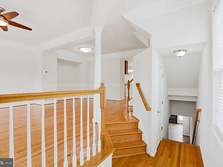 22062 Dilworth Sq — Photo 3