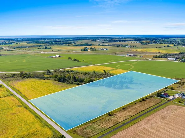 0 Hump Rd, Brussels, WI 54204
