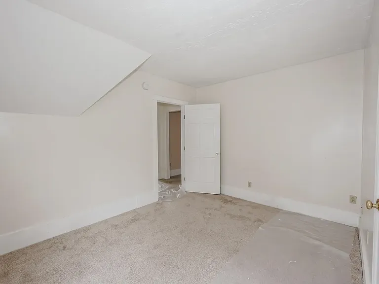 14 Chestnut St #2 — Photo 13