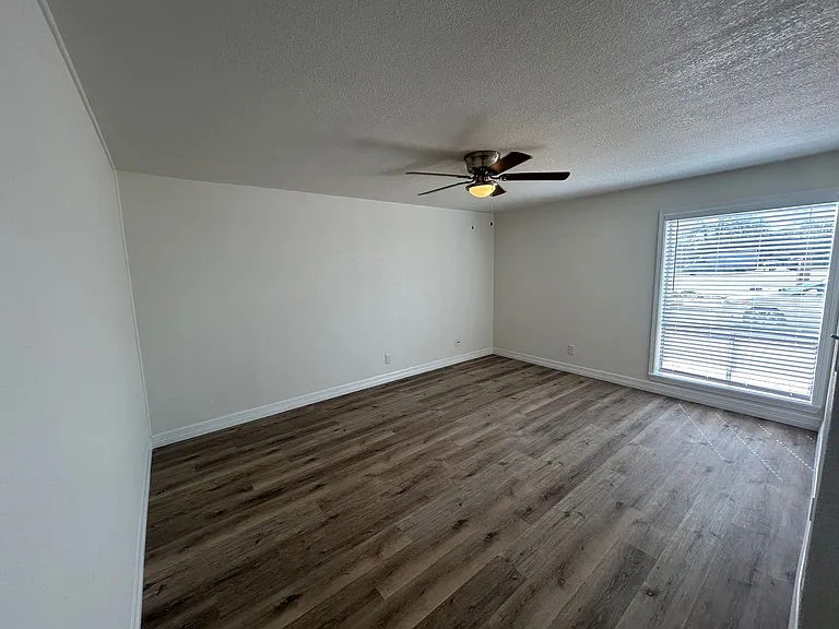 Solstice Valley Mills Apartments — Photo 34