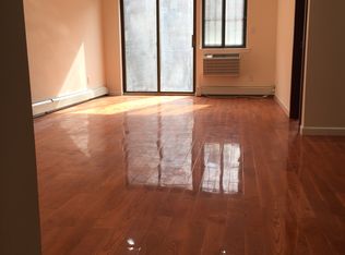 11050 72nd Rd APT 3, Forest Hills, NY 11375