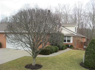 126 Garden Oaks Dr, Princeton, WV 24739