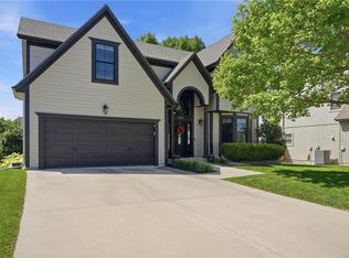 18383 W 155th St, Olathe, KS 66062