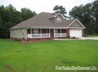213 Langley Ln, Sand Rock, AL 35983