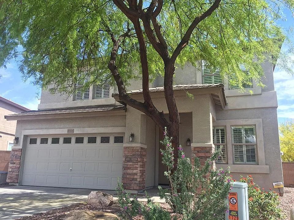 1st image of 1733 E Cielo Grande Ave