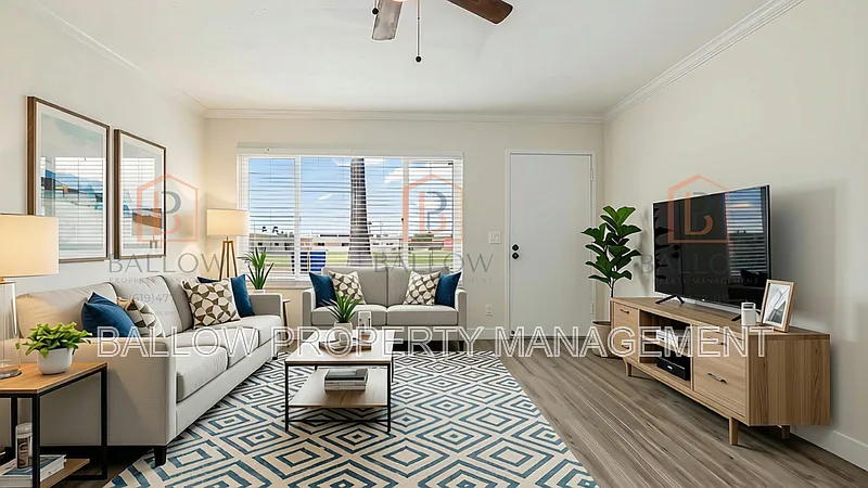 3 bed, 1.0 bath, 1000 sqft, $3,650 — Photo 3