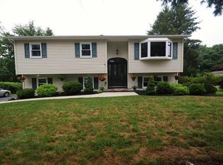 25 Frederick St, Garnerville, NY 10923