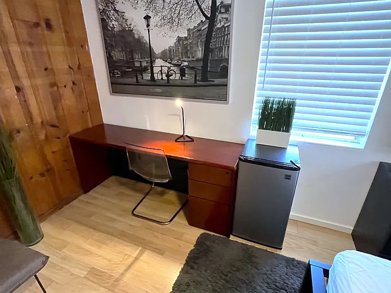 346 Clifton Ave — Photo 5