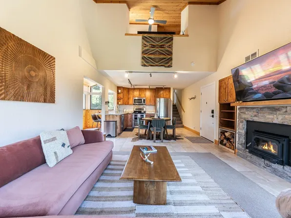 11565 Snowpeak Way #648, Truckee, CA 96161