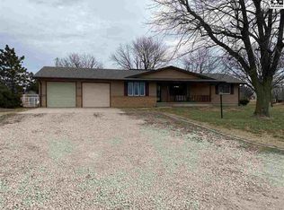 996 15th Ave, McPherson, KS 67460