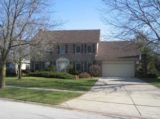 932 Towne Ave, Batavia, IL 60510