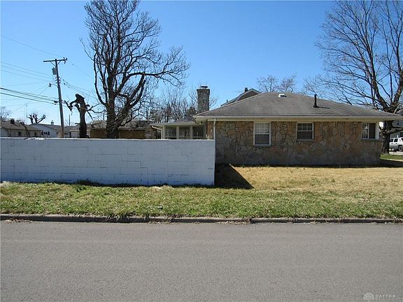 5th image of 1406 Steiner Ave
