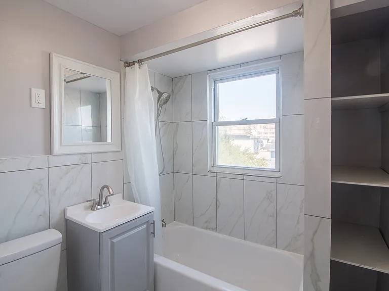 221 Silver Ave #3 — Photo 7