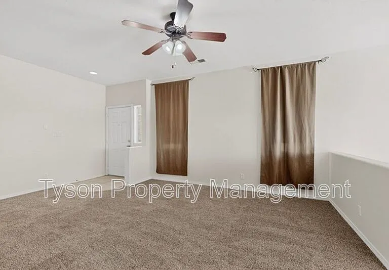 5648 Valle Alegre Pl NW — Photo 3