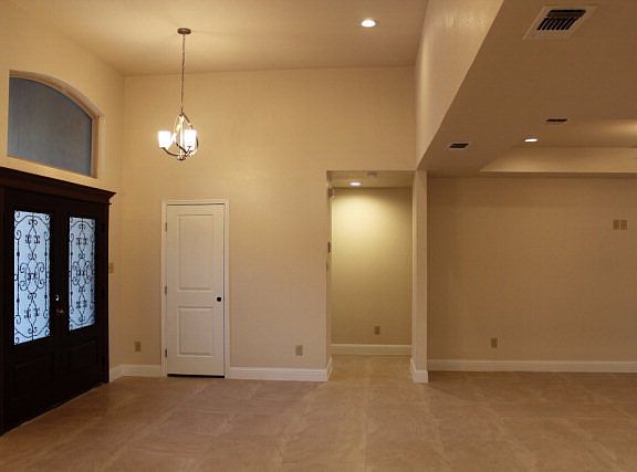 2nd image of 1851 Roberto Manuel Cir