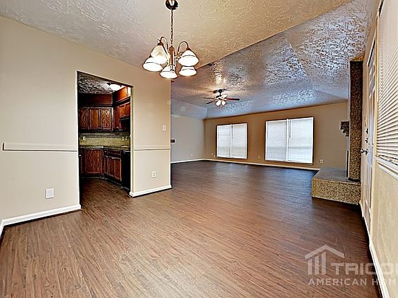 4th image of 20022 Cottonglade Ln