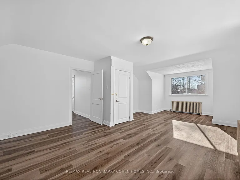17 Southbourne Ave #UPPER — Photo 8