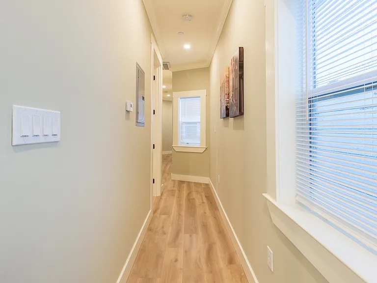 852 Mead Ave — Photo 15