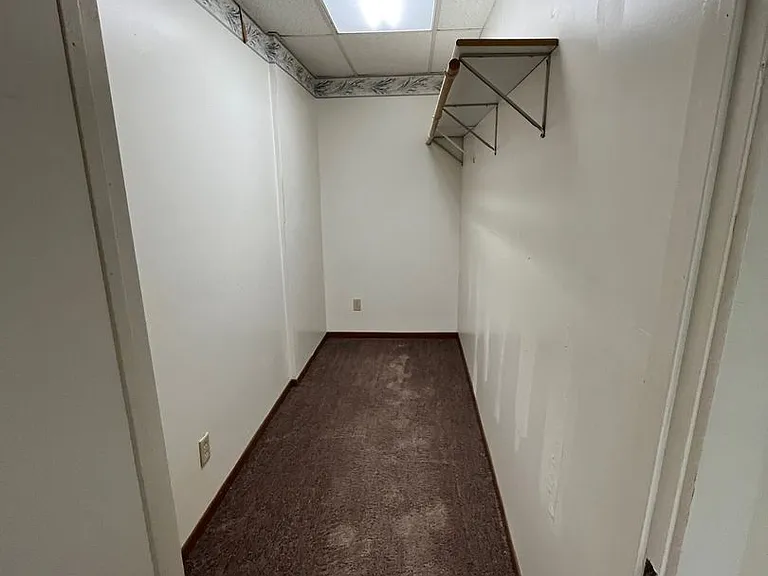 144 E Lincoln Ave — Photo 4