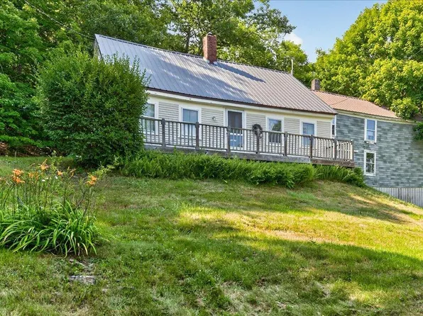 1752 Coastal Road, Brooksville, ME 04617