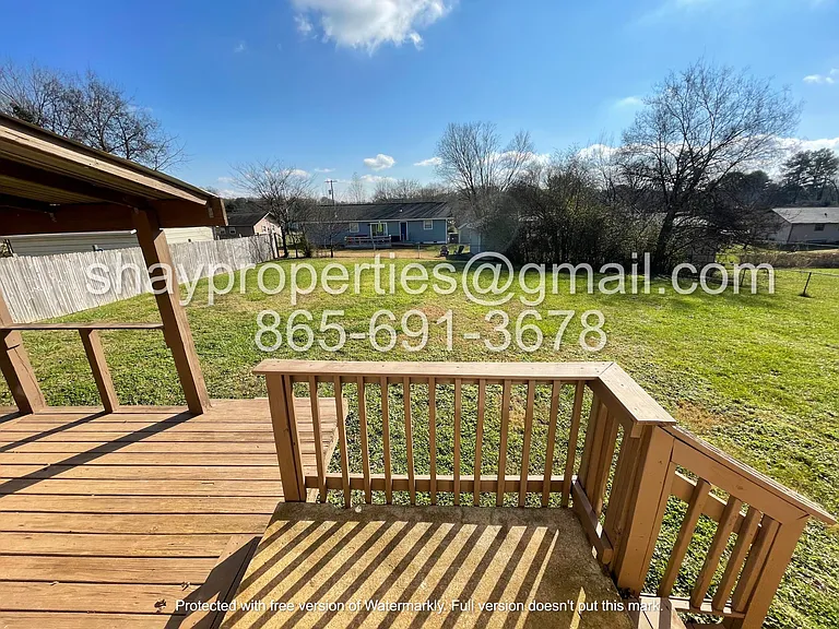 8220 Fallen Rock Dr — Photo 19