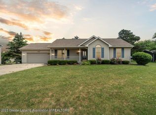 1815 S Canal Rd, Lansing, MI 48917