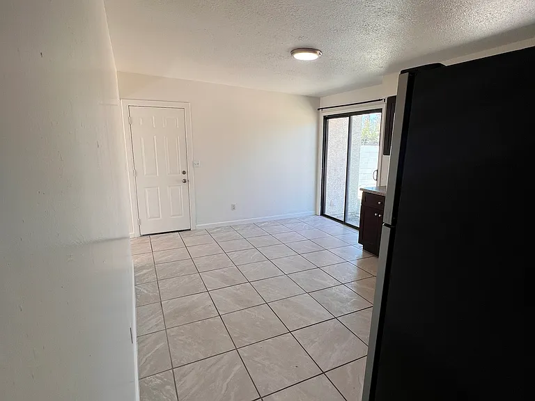 3639 S Yukon Pl — Photo 5