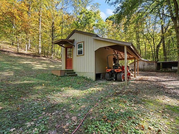 21st image of 5700 Leipers Creek Rd