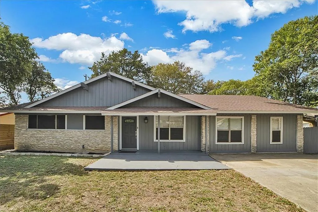 4 bed, 1795 sqft, $3,000 — Photo 2