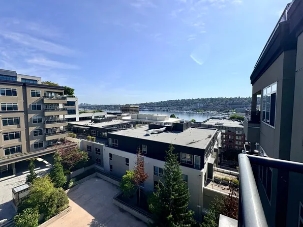 900 Aurora Ave N #S608, Seattle, WA 98109