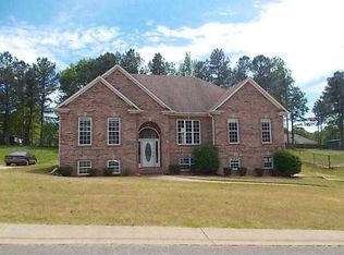 425 Newberry Dr, Pleasant Grove, AL 35127