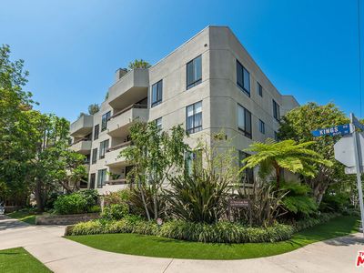851 N Kings Rd APT 207, West Hollywood, CA, 90069