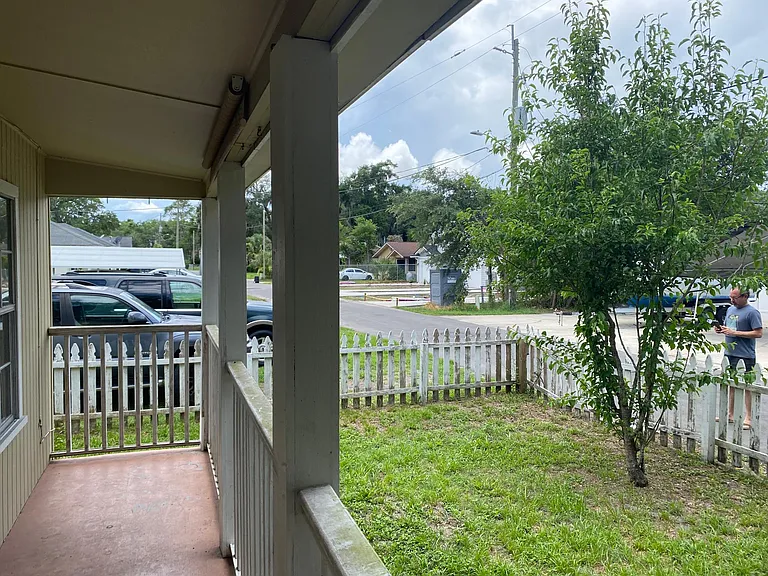 3618 Drexel St — Photo 17