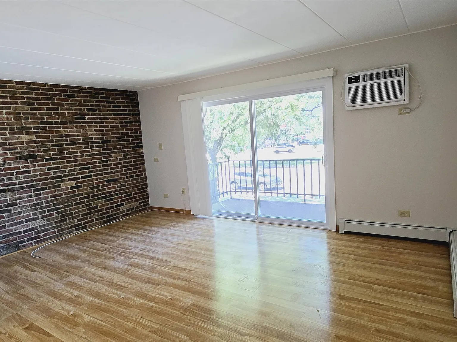 9625 S Ridgeland Ave — Photo 1