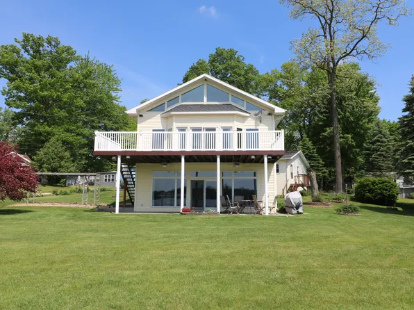 50079 South St, Dowagiac, MI 49047