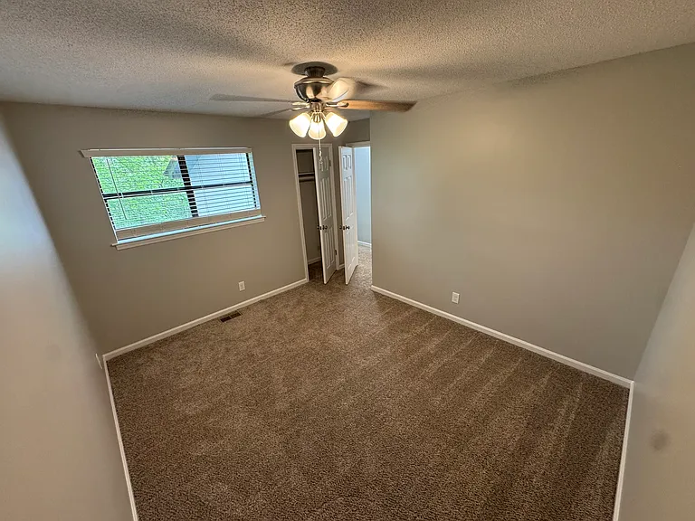 3222 Joselin Ln #B — Photo 17