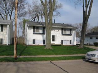 3339 4th St, East Moline, IL