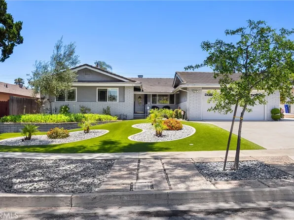 1523 Columbine Way, Upland, CA 91786