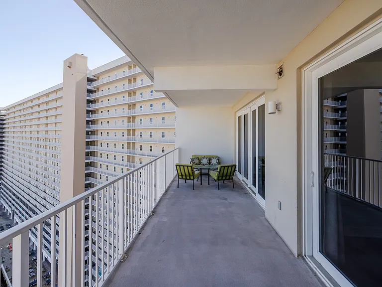 9902 S Thomas Dr #1630 — Photo 32