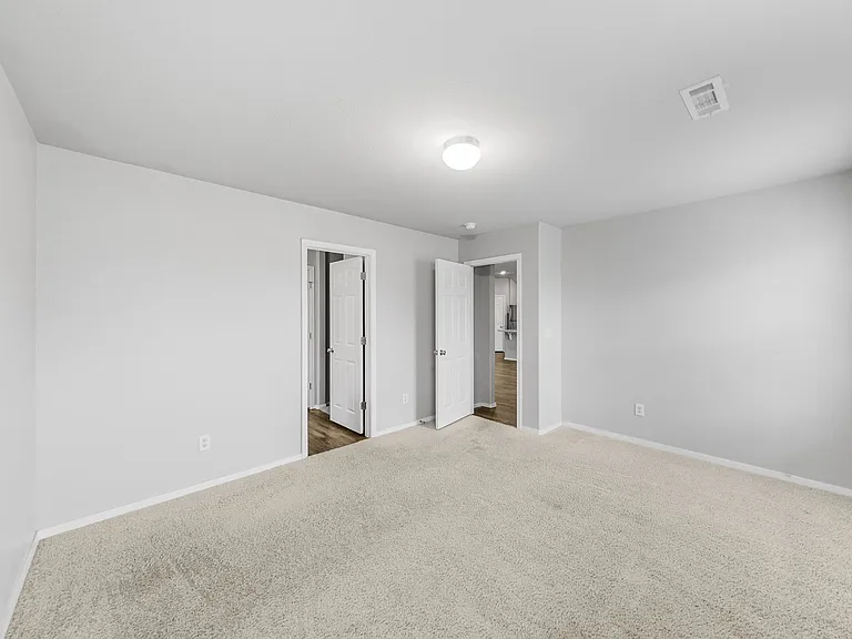 1650 King Rd — Photo 11