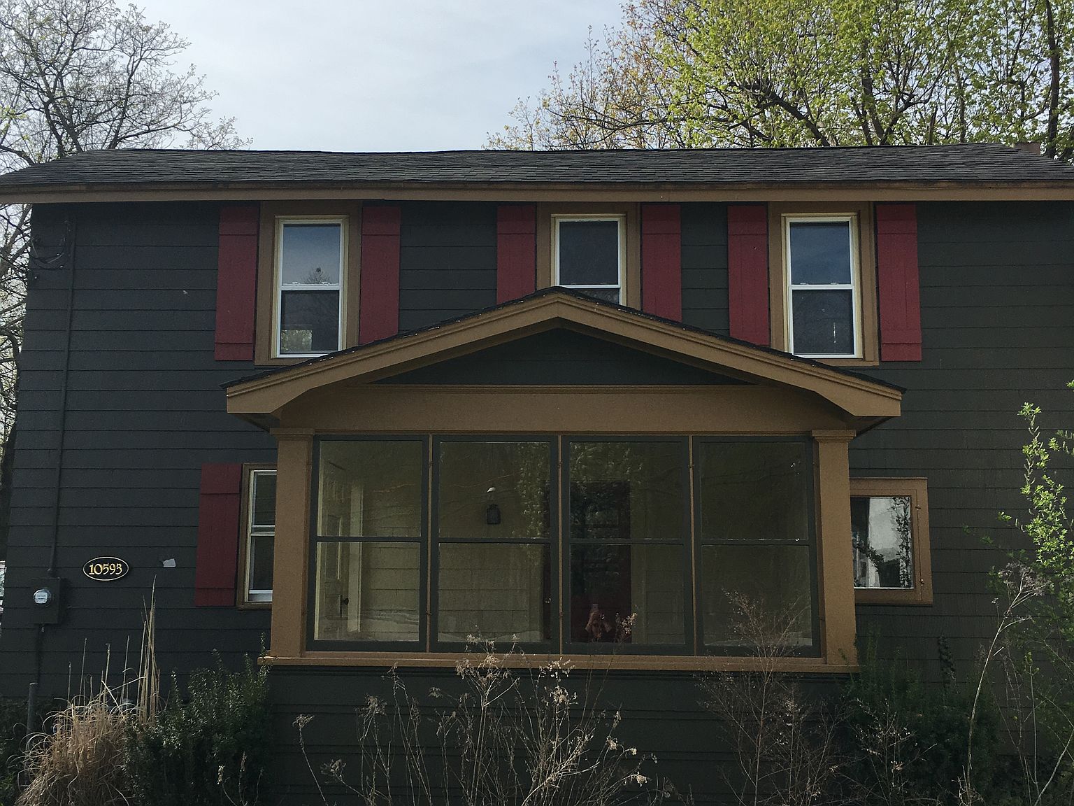 10593 Main St, Clarence, NY 14031 Zillow