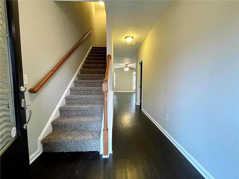 6926 Golden Bud Ln — Photo 11